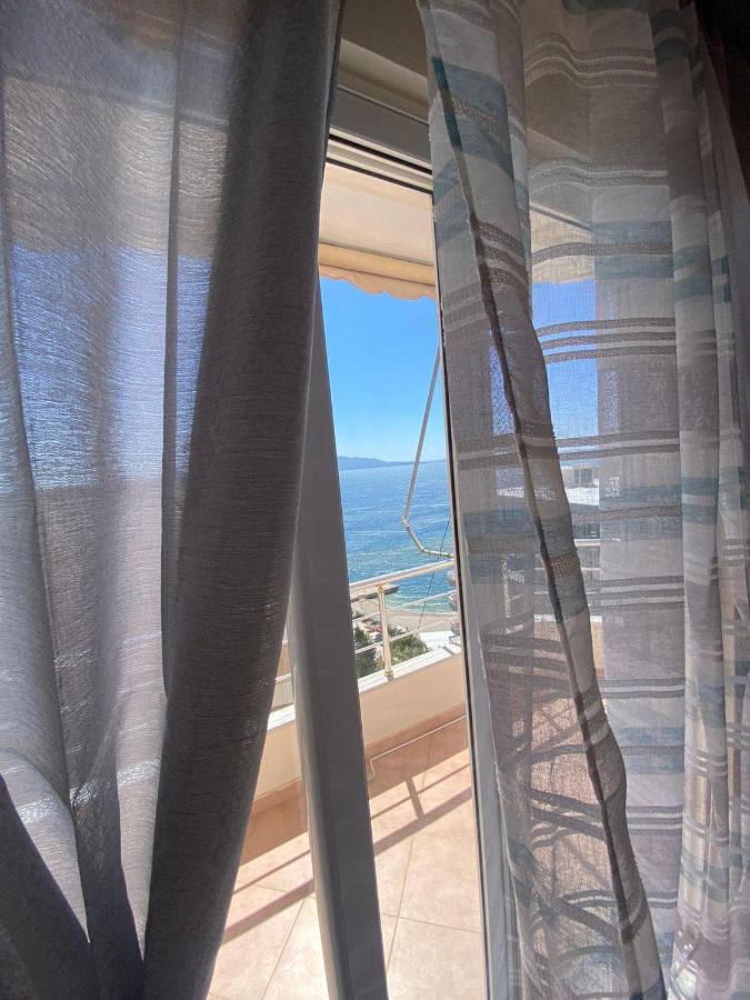 Titi'S Apartment Saranda Екстериор снимка